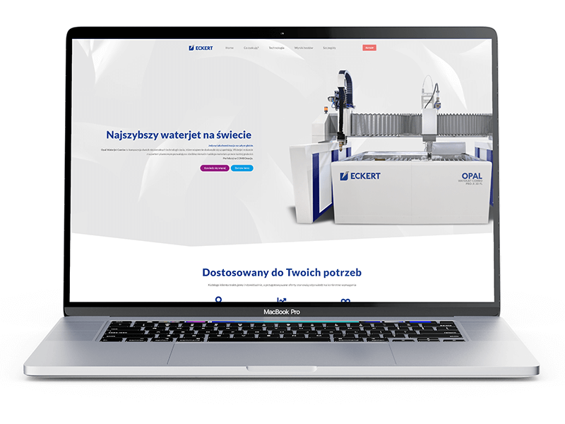 Zdjęcie laptopa z wyświetloną stroną internetową Opal Combo